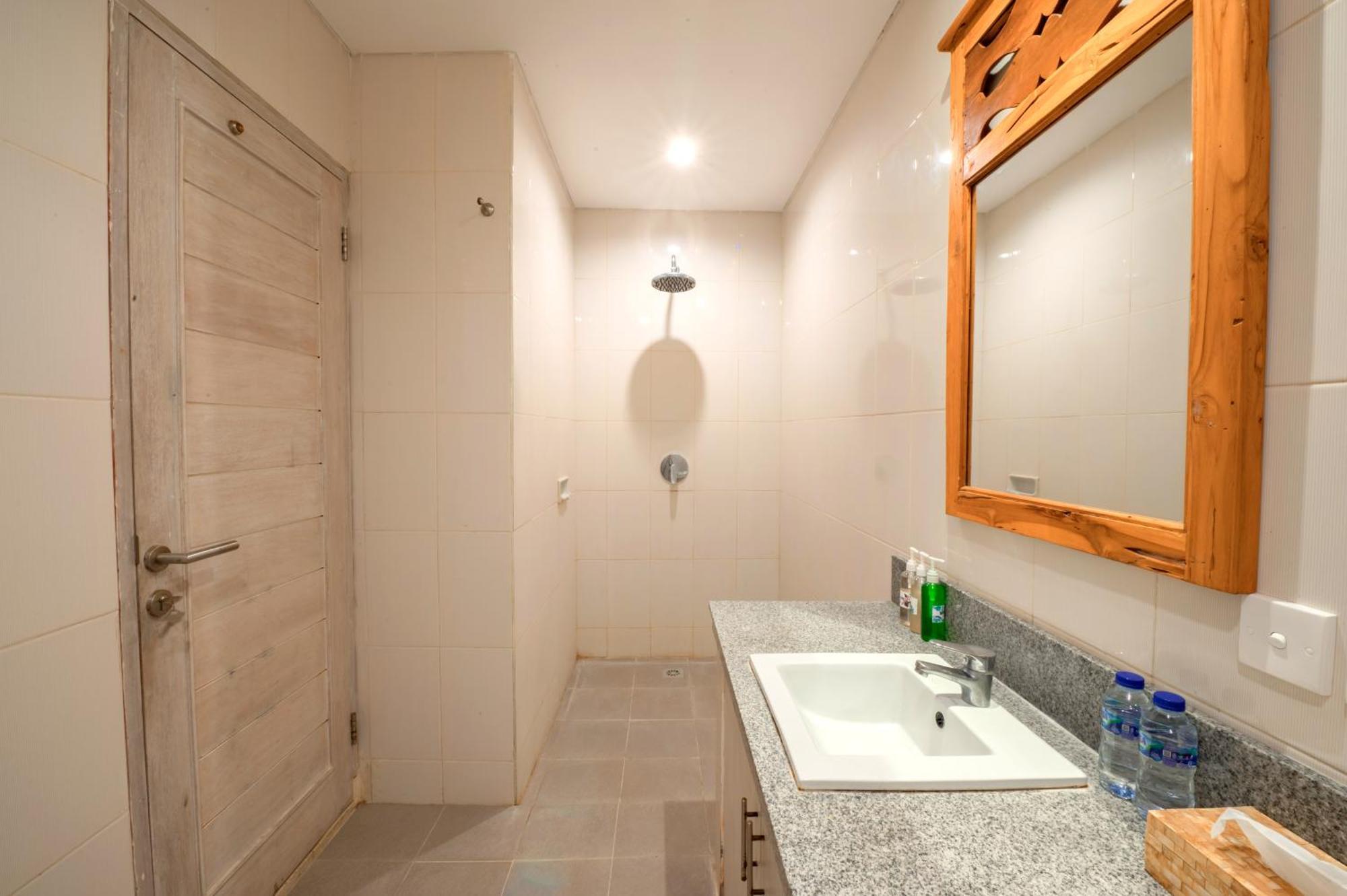 Sau Bali Beach House Canggu Exterior photo